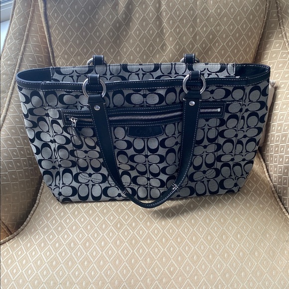 COACH PENELOPE WEEKEND TOTE - Picture 4 of 14